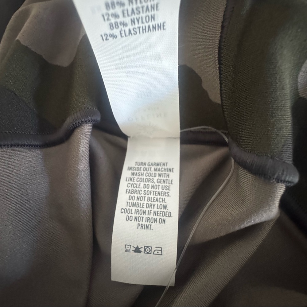 NWT OFFLINE by Aerie Real Me Hi-Rise 7/8 Legging Camo Green/Black Women’s M - Picture 10 of 11